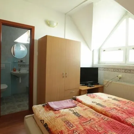 Ubytovanie Nika Penzion Dunajská Streda